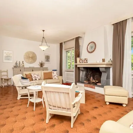 Elena House, 1,000 Meters From Poetto Holiday home Quartu Sant'Elena